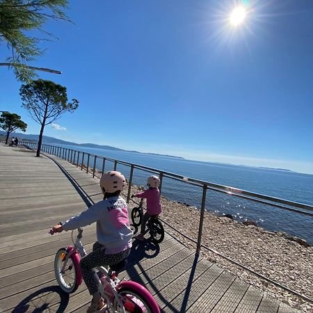 Haut De Villa Entre Mer Et Campagne Hyeres Luaran gambar