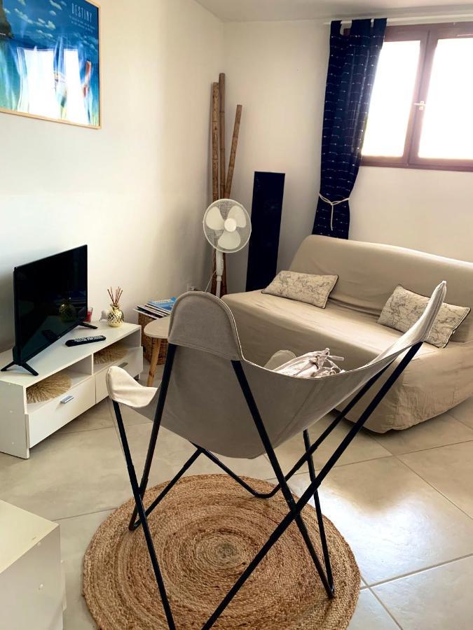 Haut De Villa Entre Mer Et Campagne Hyeres Luaran gambar